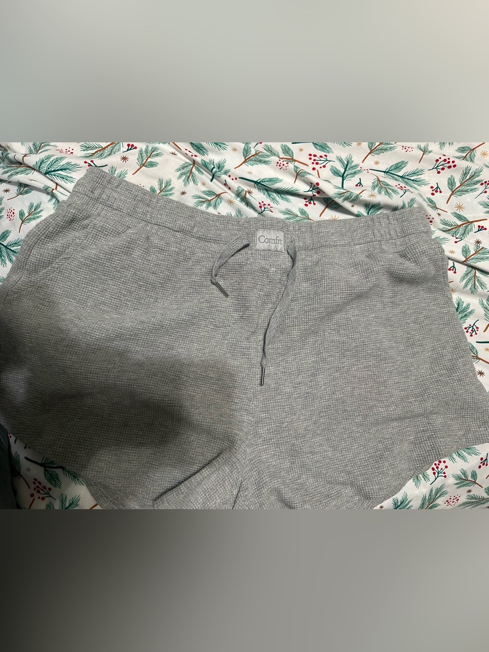 Comfy Women's Gray Athletic Knit Drawstring Shorts